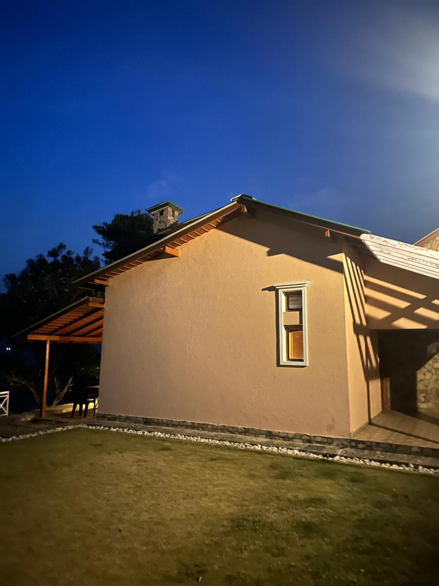 Shaheen Bagh - A Luxury Boutique Resort & Spa Rājpur 外观 照片